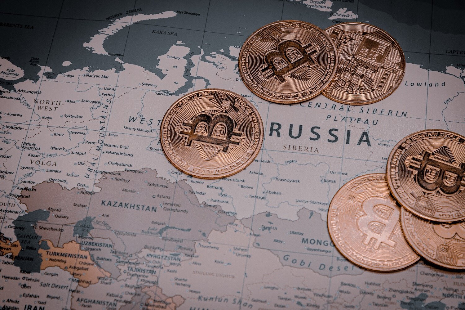 ロシアの地図とビットコイン